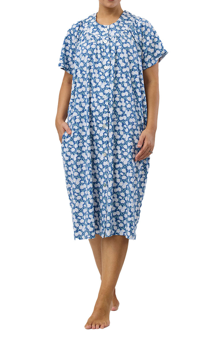 Schrank 100% Cotton Jersey Brunchcoat with Short Sleeve in Daisies In Denim SK925D