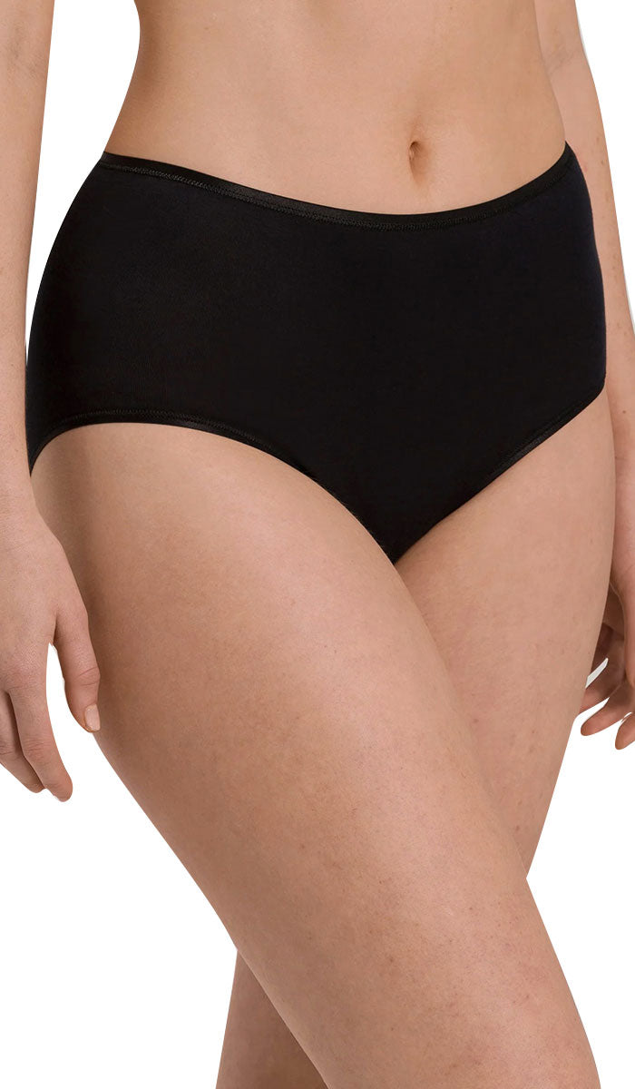 Hanro 100% Cotton Underwear Maxi Brief Seamless in Black 1625