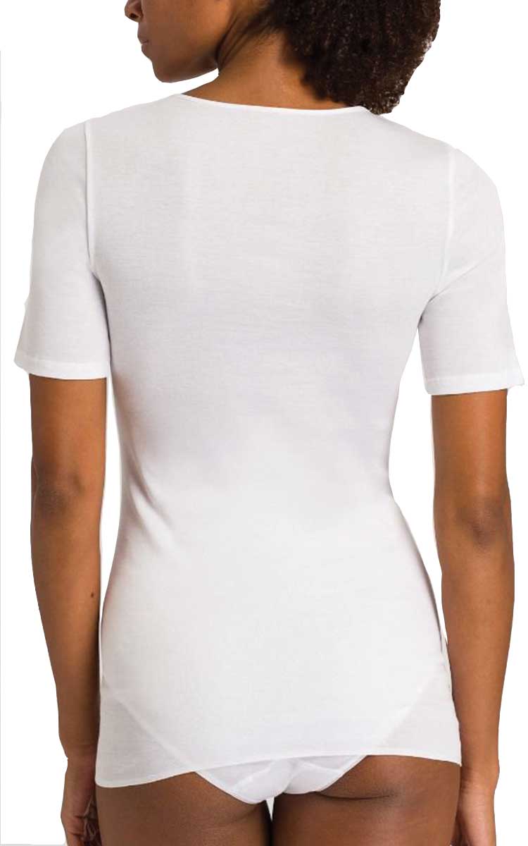 woman wearing hanro cotton tee shirt in white