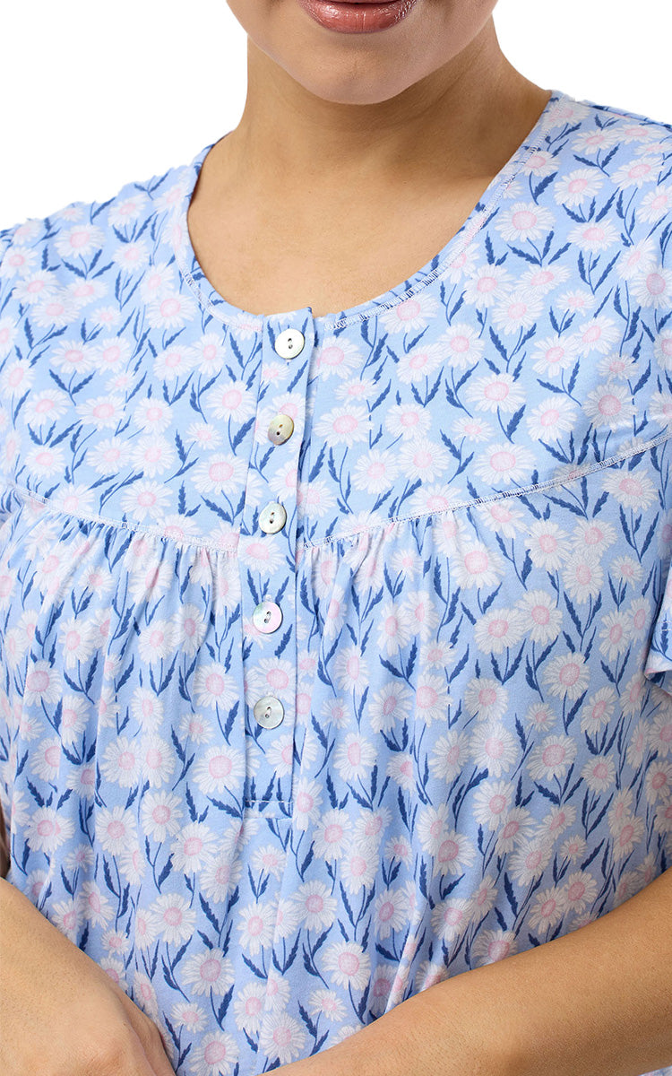 Schrank 100% Cotton Jersey Nightgown with Short Sleeve in Blue Daisies SK318D5