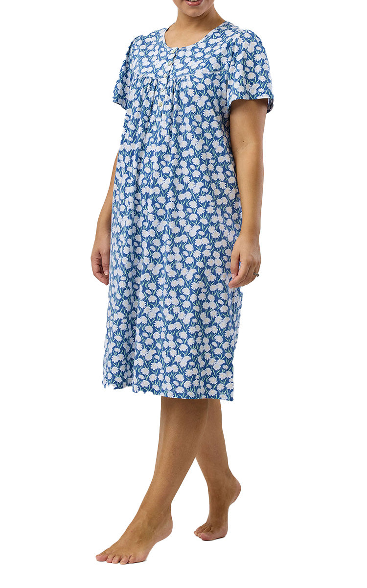 Schrank 100% Cotton Jersey Nightgown with Short Sleeve in Denim Daisies SK318D5