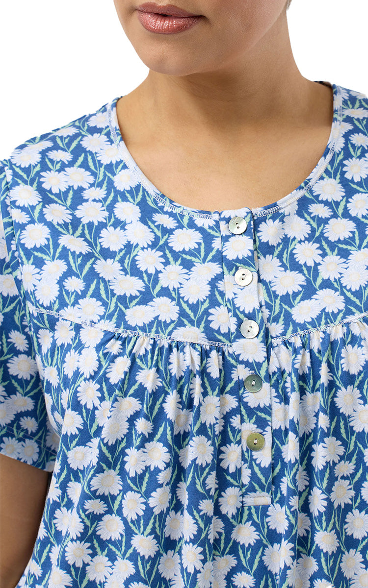 Schrank 100% Cotton Jersey Nightgown with Short Sleeve in Denim Daisies SK318D5