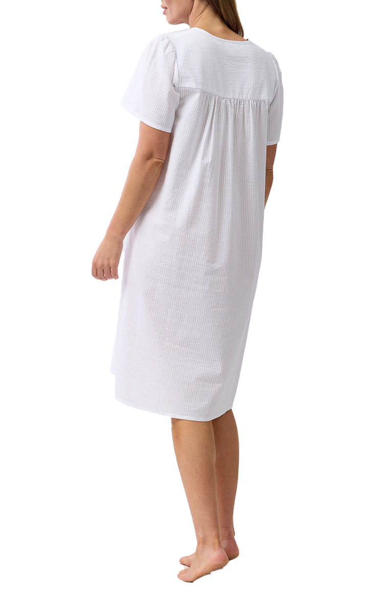 Schrank 100% Cotton Seersucker Short Sleeve Nightgown White SK707W6
