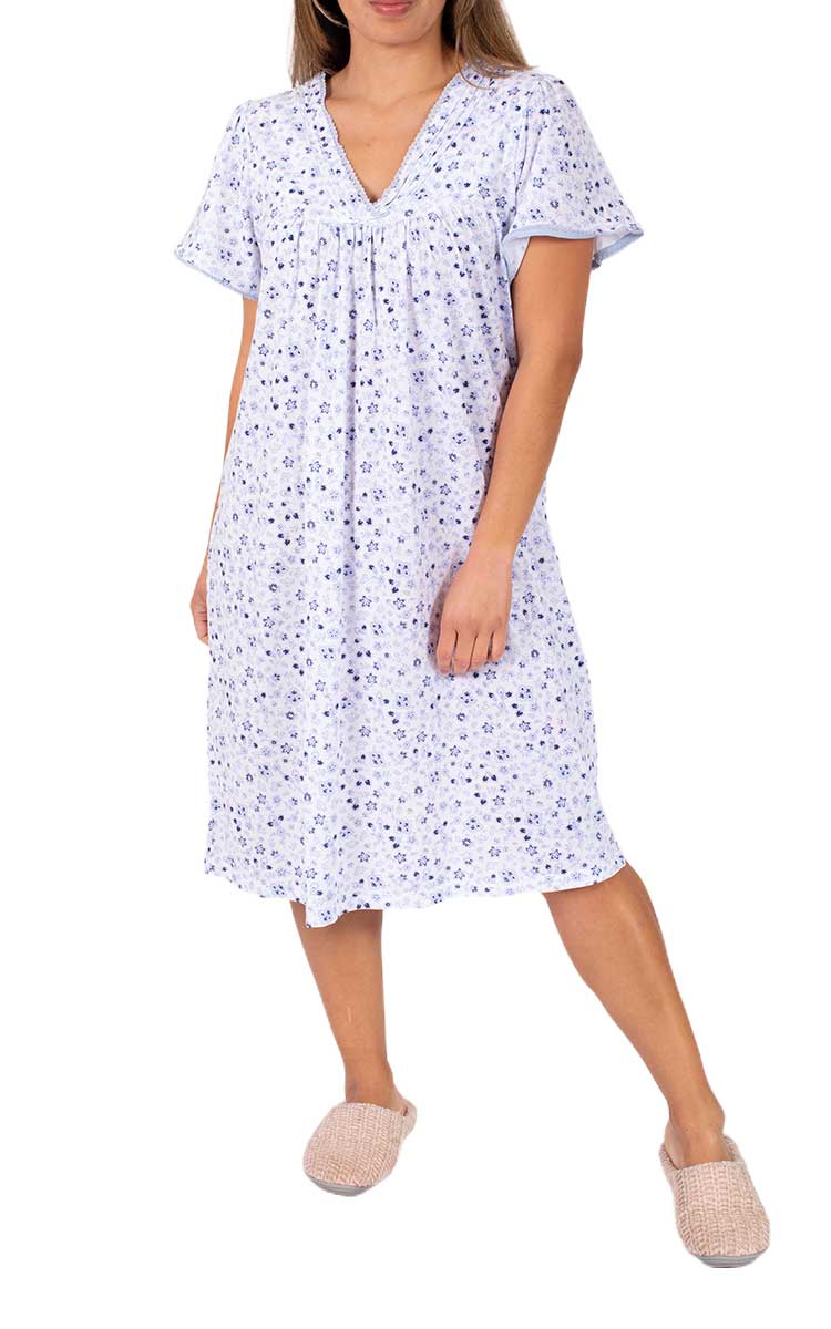 Woman wearing Schrank cotton nightgown for summer with short sleeves