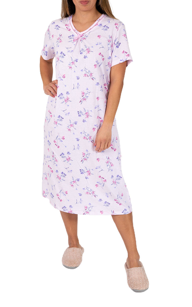 Woman wearing Schrank cotton nightgown for summer with short sleeves