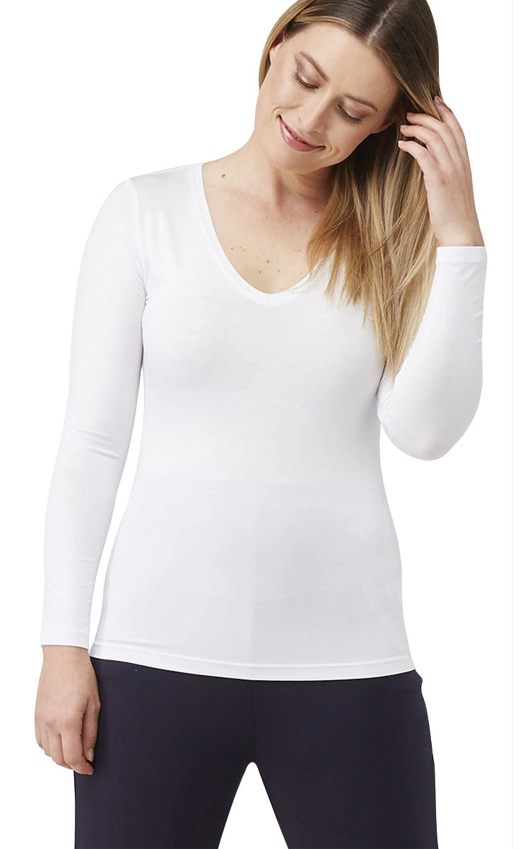 Tani 100% Modal Top with Long Sleeve and V Neck in White 79228
