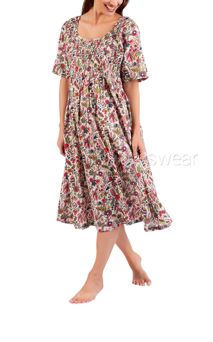 Woman wearing Arabella short sleeve cotton sundress