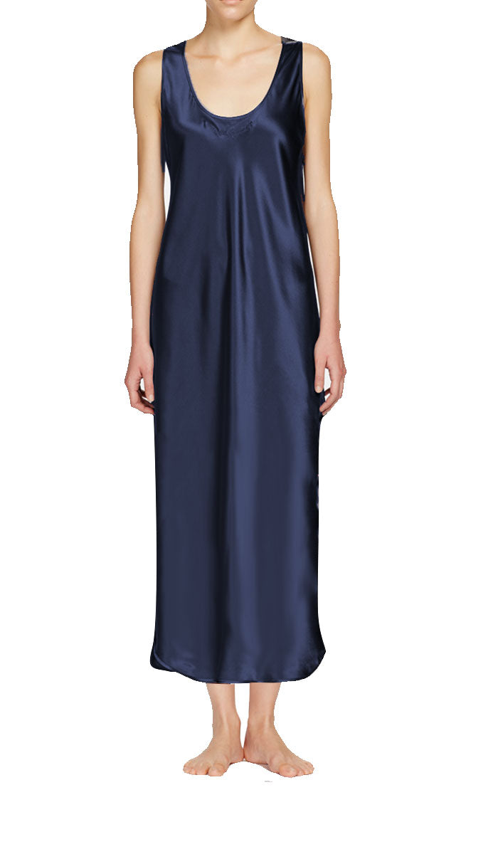 Woman wearing ginia silk round neck nightdress in navy