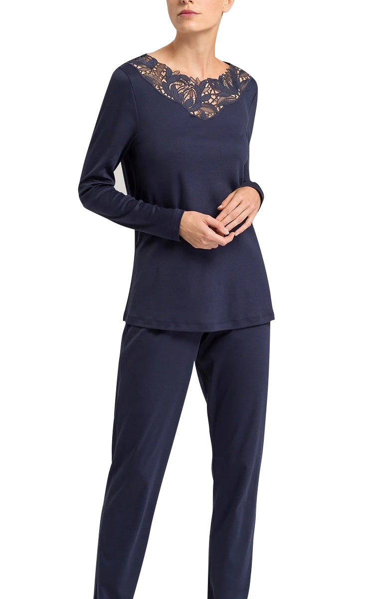 Hanro 100% Cotton Long Sleeve Pyjama in Navy 7982